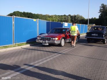 auto do ślubu Cadillac DeVille